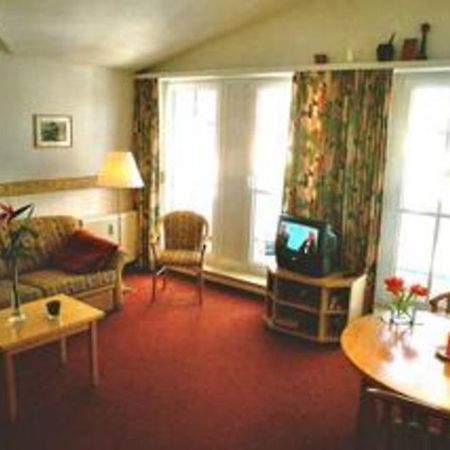 Ferienwohnung Im Seepark Sellin We Esterno foto